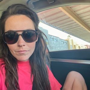 Meet your Posher, Brittni